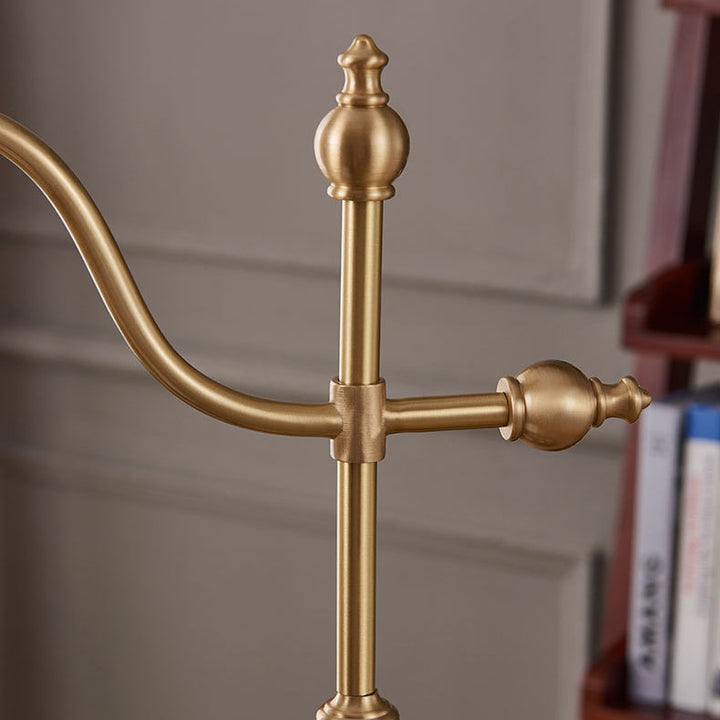 Moderne minimalistische Bogen-Halbkreis-Tischlampe aus Vollkupfer mit 1 Licht 