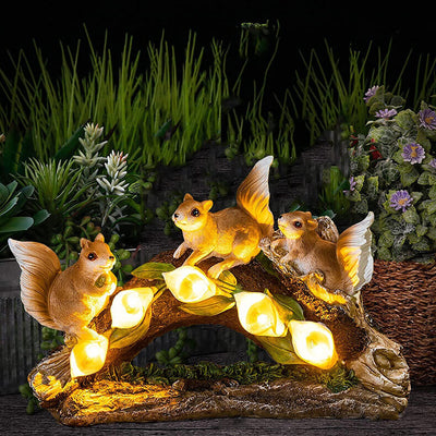 Outdoor Solar Resin Garden Decoration Three Squirrels LED Lawn Landscape Light