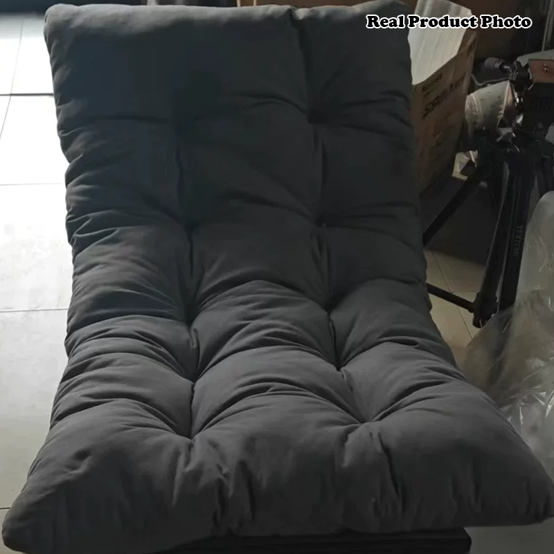 Moderner minimalistischer rechteckiger Schaukelstuhl aus Wildleder und Kiefernholz, bequemer Einzelsessel mit Rückenlehne &amp; Fußstütze für das Wohnzimmer 