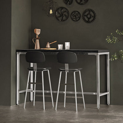 Tabouret de bar contemporain en cuir PU incurvé avec pieds en fer, dossier et repose-pieds pour salle à manger 