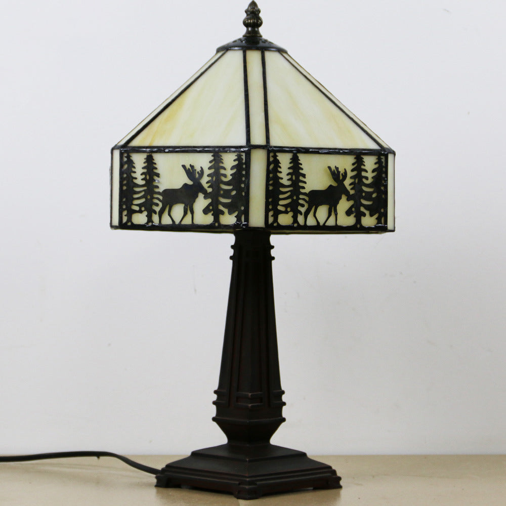 Traditionelle Tiffany Conic Diamond Deer Legierung Glas 1-Licht Tischlampe für das Studium 