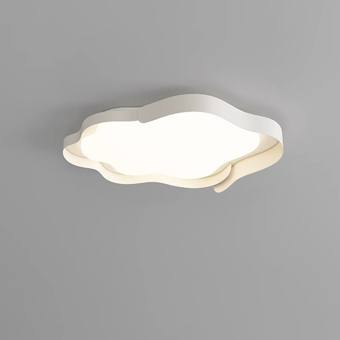 Plafonnier LED en forme de vague en fer PE de simplicité moderne pour salon 