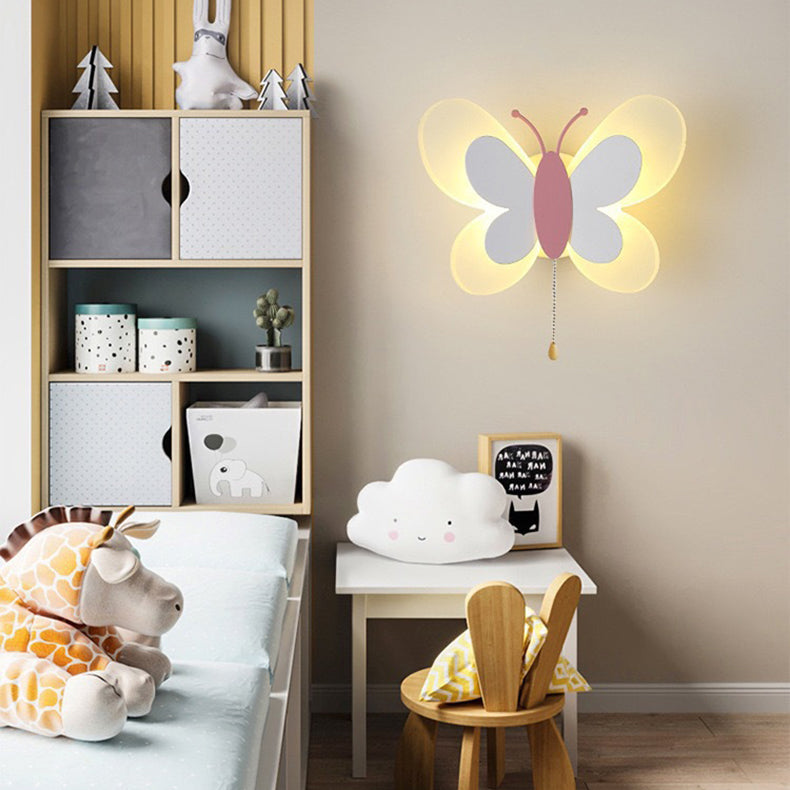 مصباح حائط LED من الحديد بتصميم فراشة أكريليك إبداعي معاصر لغرفة النوم 