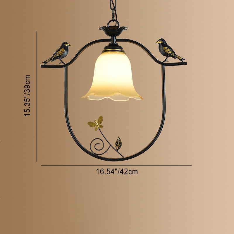 Traditionelle Vintage Eisenring Vogel Dekor Blume Glasschirm 1-Licht Pendelleuchte für Wohnzimmer 