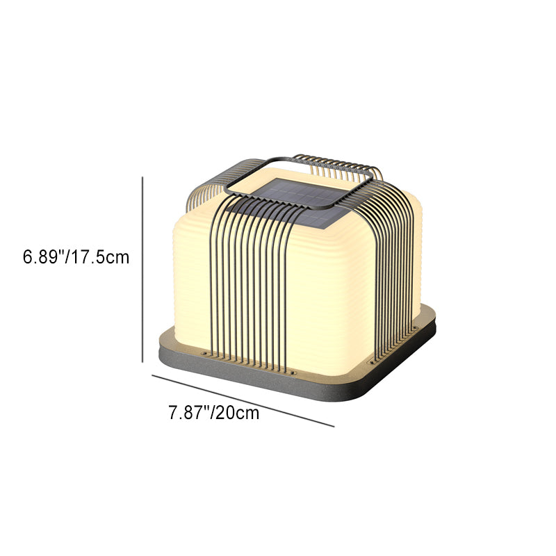 Lumière paysagère LED en acier inoxydable étanche solaire de simplicité moderne pour jardin, lumière extérieure cubique carrée en PE 