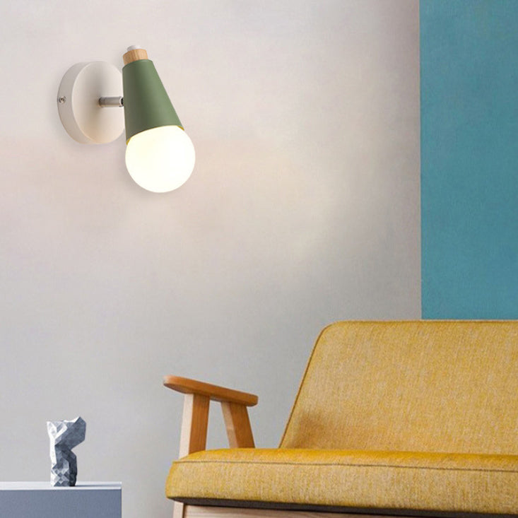 Lampe murale moderne en bois, fer et corne, cône 1/2/3 lumières pour chevet 