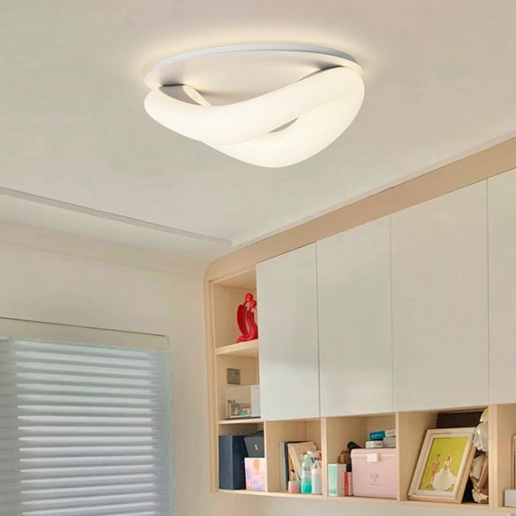 Moderne unbedeutende Deckenleuchte mit PE-Wellen-Ring-Hardware-LED zur bündigen Montage für Schlafzimmer 