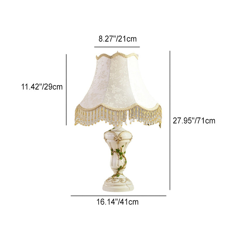 Lampe de table à une lumière avec vase en tissu résiné fer traditionnel européen peint à franges pour chevet 