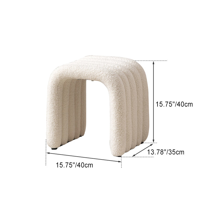 Taburete tocador contemporáneo nórdico con arco, estructura de acero al carbono y tapizado de tela sherpa, sin respaldo, para dormitorio 