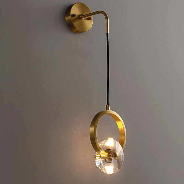Moderne goldene Glamour-Kupfer-Kreis-Ring-Kristall 1-Licht-Wandleuchte 