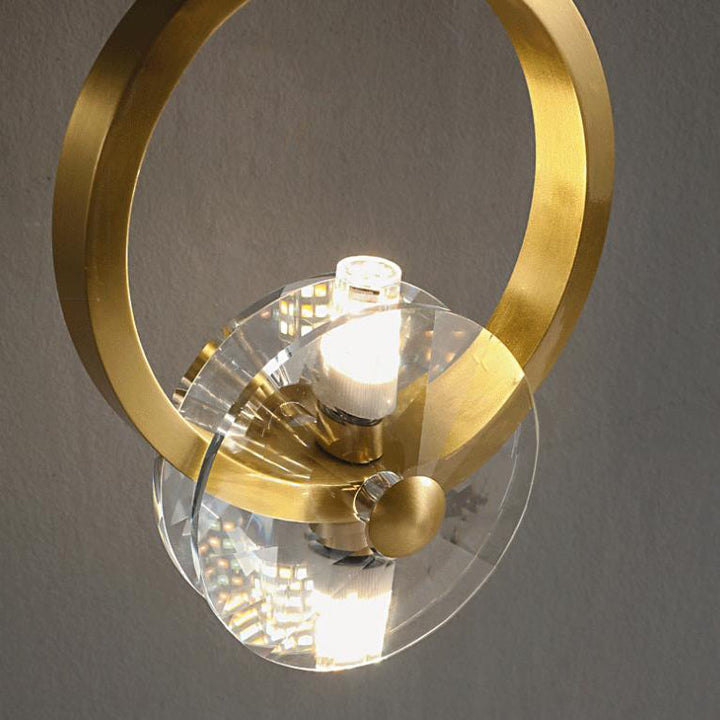 Moderne goldene Glamour-Kupfer-Kreis-Ring-Kristall 1-Licht-Wandleuchte 