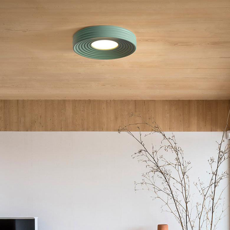 Luz de techo LED montada al ras de hierro redonda con rayas minimalistas nórdicas 