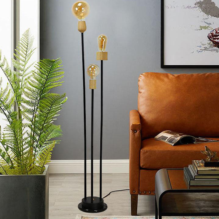 Lampe de sol industrielle rétro en fer avec cadre noir fini et trois globes en verre 