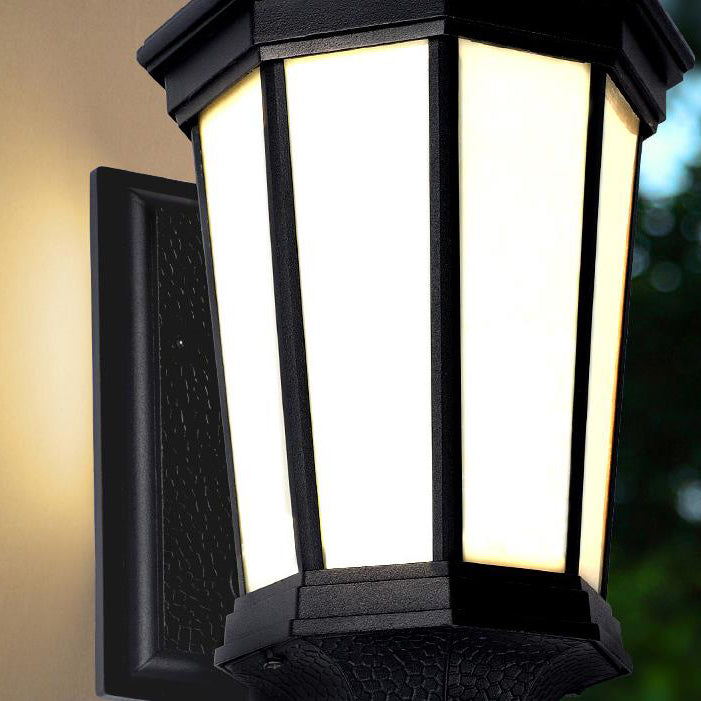 Retro Octagonal Lantern Aluminum Faux Lucite Waterproof 1-Light Outdoor Wall Sconce Lamp