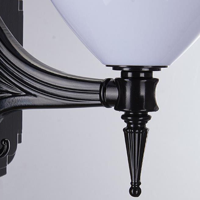 Moderner minimalistischer quadratischer spitzer 1-Licht Außenwandleuchte 