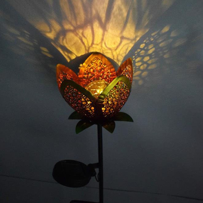 ضوء المناظر الطبيعية بتقنية LED بإدخال أرضي خارجي بتصميم بتلات مجوفة من الحديد المطاوع بالطاقة الشمسية 