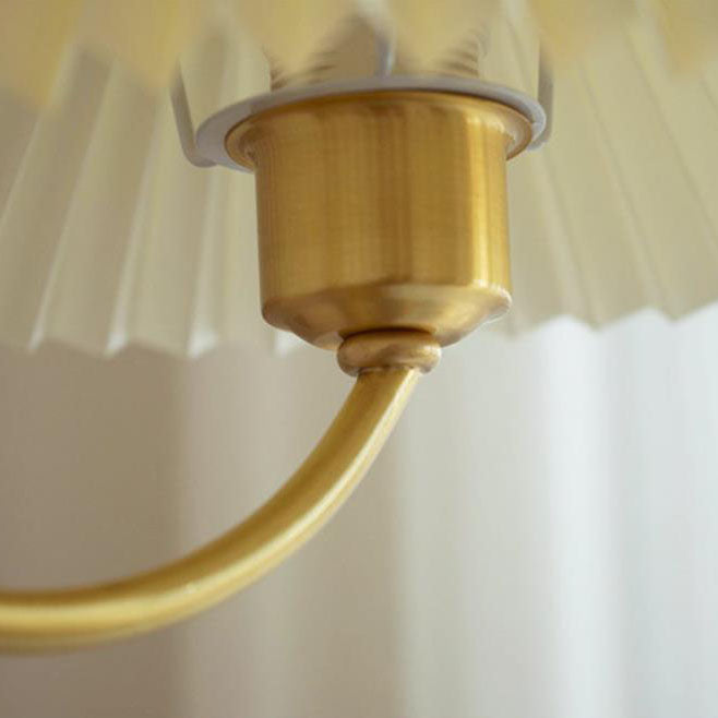 Zeitgenössischer nordischer Retro-Kronleuchter aus Vollkupfer mit Falten, 3/5-Licht für das Wohnzimmer 