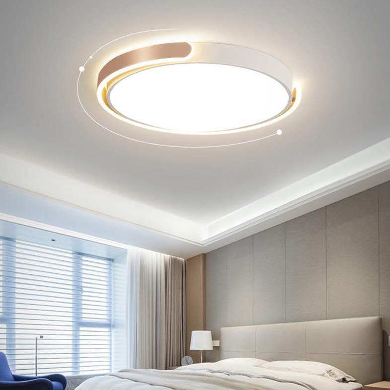 Plafonnier LED rond en aluminium et acrylique à monture affleurante pour chambre à coucher de style moderne et simple 