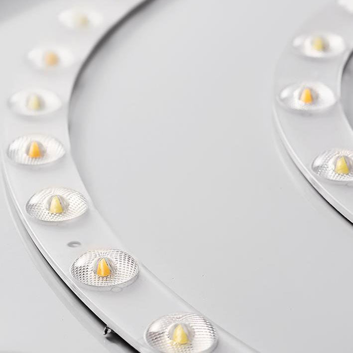 Plafonnier LED rond en aluminium et acrylique à monture affleurante pour chambre à coucher de style moderne et simple 