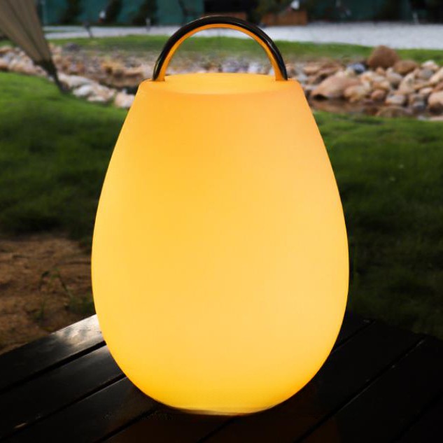 Lanterne portative étanche minimaliste moderne en acier inoxydable PE pour le camping et l&