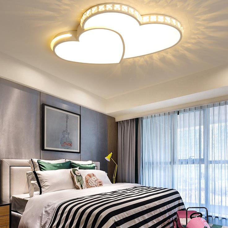 Zeitgenössische Einfachheit Kristall Rand Acryl Herz Form LED Unterputz Deckenleuchte für Schlafzimmer 