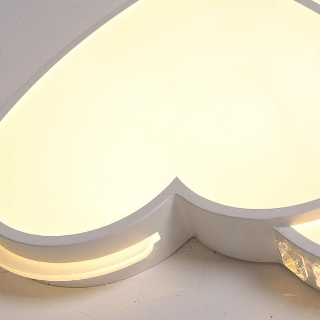 Zeitgenössische Einfachheit Kristall Rand Acryl Herz Form LED Unterputz Deckenleuchte für Schlafzimmer 