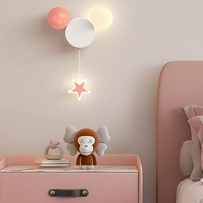 مصباح حائط للأطفال LED بظل كروي من الأكريليك والحديد الكرتوني الإبداعي المعاصر لغرفة النوم 