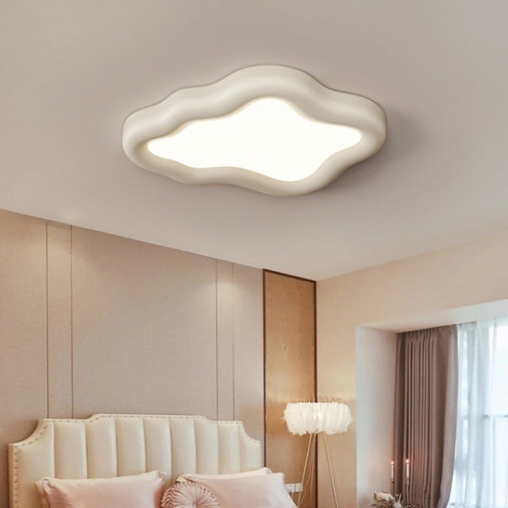 Moderne minimalistische LED-Deckenleuchte aus Harz und Acryl in Wolkenform für das Wohnzimmer 
