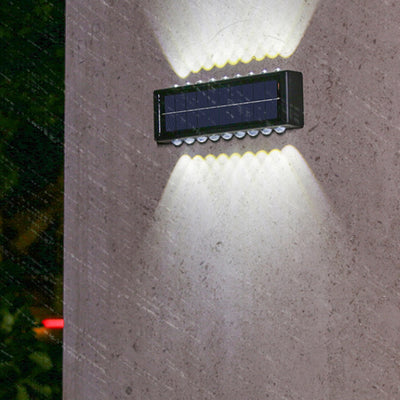 مصباح حائط LED مستطيل مقاوم للماء من ABS PVC بتصميم بسيط عصري للطاقة الشمسية للفناء الخارجي 