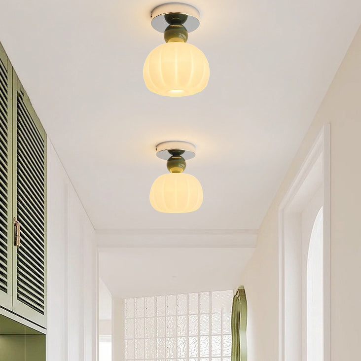 Zeitgenössische kreative Blume Eisen Acryl 1-Licht Semi-Flush Mount Deckenleuchte für Flur 