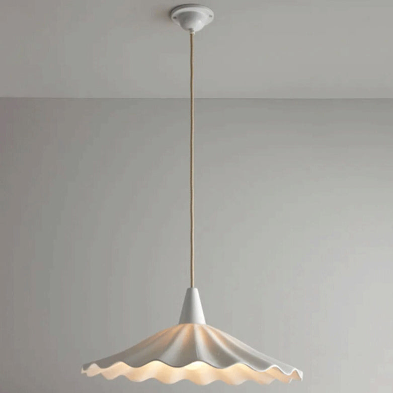 Moderne minimalistische runde plissierte Keramik 1-Licht Pendelleuchte für Wohnzimmer 