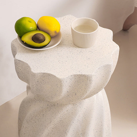 Mesa de café con textura de imitación de terrazo geométrico torcido nórdico contemporáneo para sala de estar 