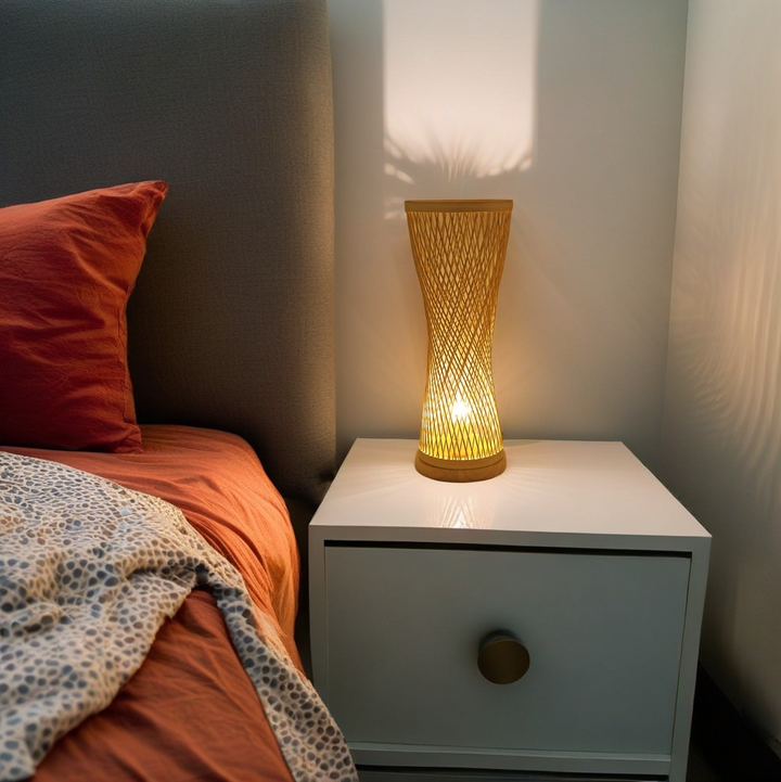 Moderner Bambus-Webzylinder 1 - Tischlampe aus hellem Holz 