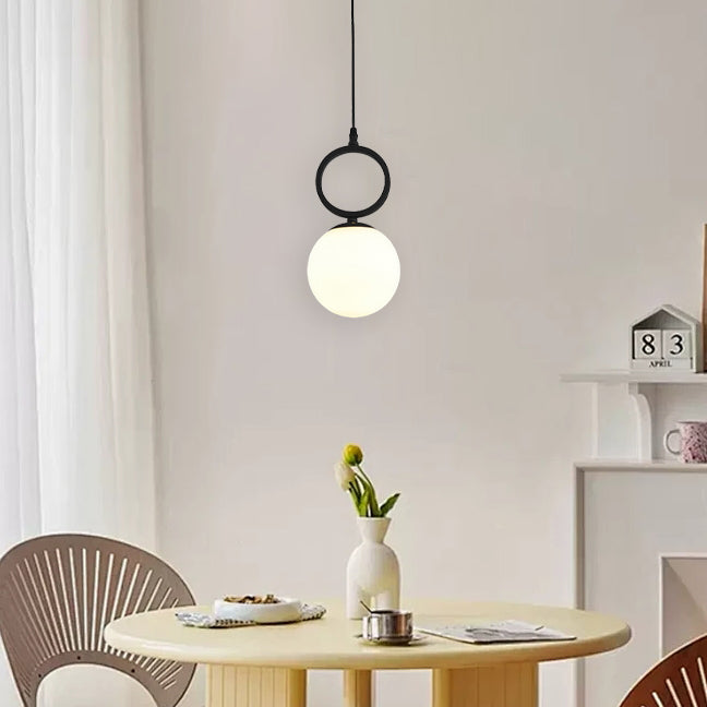 Lámpara colgante de una luz con anillo de bola de hierro de vidrio nórdico contemporáneo para mesita de noche 