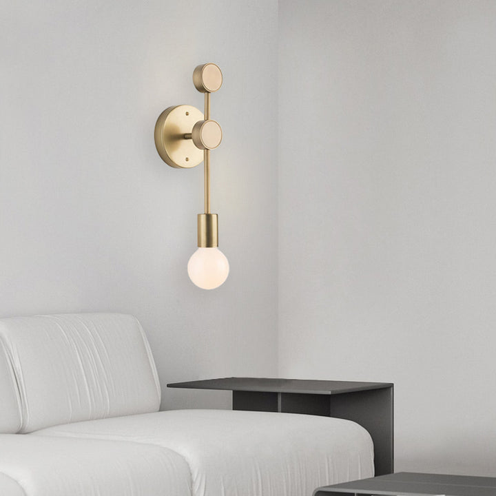 Moderne minimalistische 1-flammige Wandleuchte aus Aluminium mit Glaskugel für das Wohnzimmer 