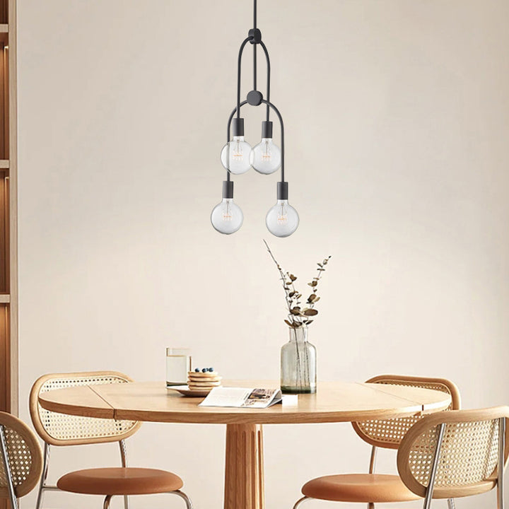 Moderner minimalistischer 4-flammiger Kronleuchter aus Aluminium, Eisen und Glaskugeln für das Wohnzimmer 