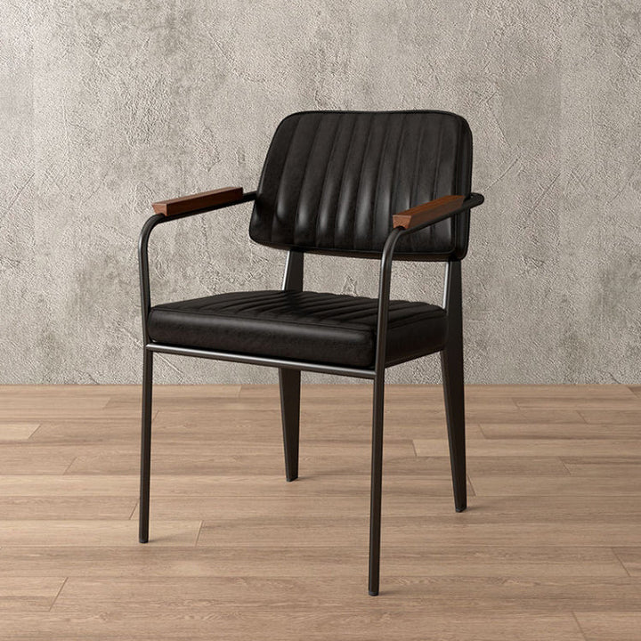 Zeitgenössischer industrieller Ölwachslack Leder Metall Schwamm Holz quadratischer vertikaler Streifen Esszimmerstuhl Rückenlehne Armlehne für Esszimmer 