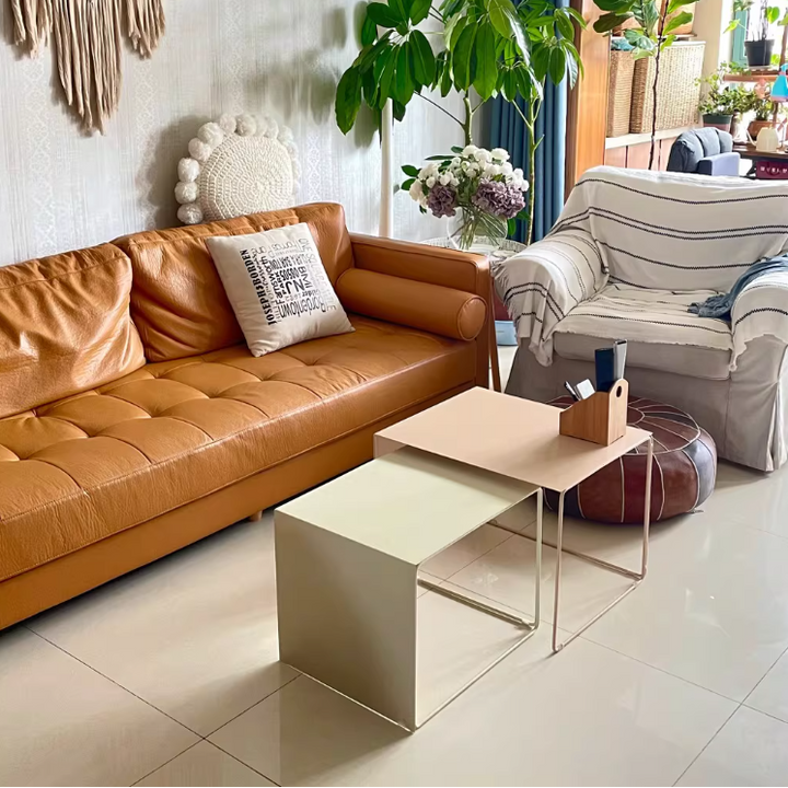 Moderner minimalistischer quadratischer Eisen-Beistelltisch zum Ineinanderstellen für das Wohnzimmer 