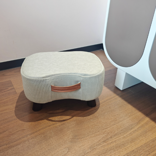 Tabouret portable cuboïde nordique contemporain en flanelle et tissu technique, bois massif, sans dossier ni accoudoirs, pour salon 