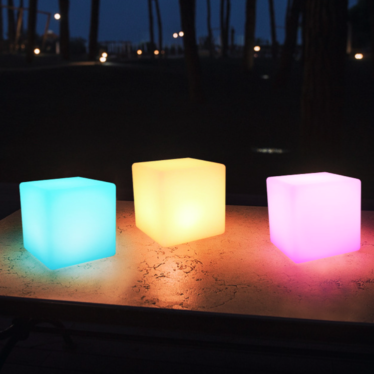 Creative Geometry PE Battery Remote Night Light Decorative Table Lamp
