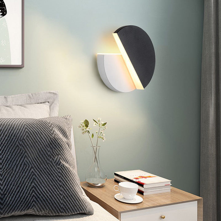 Applique murale LED en fer acrylique rond rotatif minimaliste moderne pour salon 