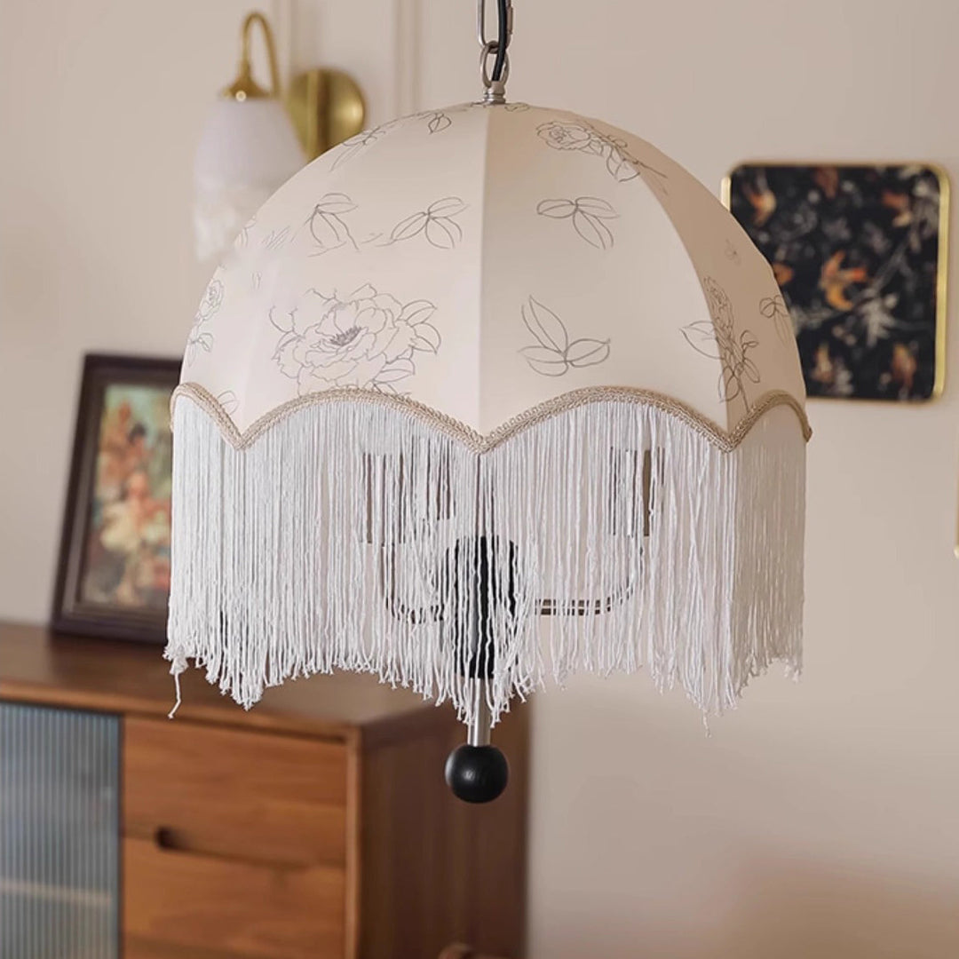 Traditionelle französische runde Quaste Eisen Holz Stoff 3-Licht Pendelleuchte für Wohnzimmer 