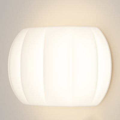 Applique murale LED elliptique en forme de citrouille en fer et acrylique de simplicité moderne pour chevet 