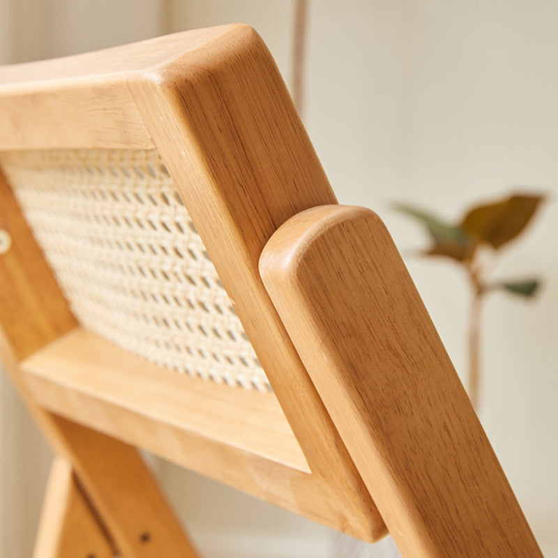 Silla de comedor vintage tradicional cuadrada de ratán PE y madera de caucho con respaldo para comedor 