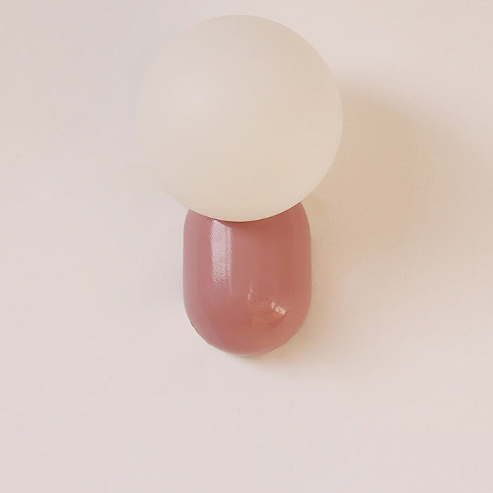 Macaron-Creme-Stil Harz-Glaskugel 1-Licht Wandleuchte 