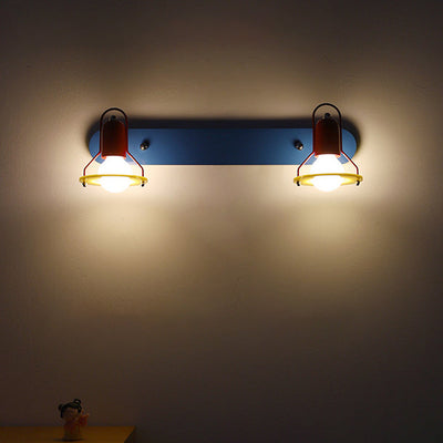 Zeitgenössische kreative kindliche bunte geometrische Eisen 2-Licht Spiegel Front Wandleuchte Lampe für Schlafzimmer 