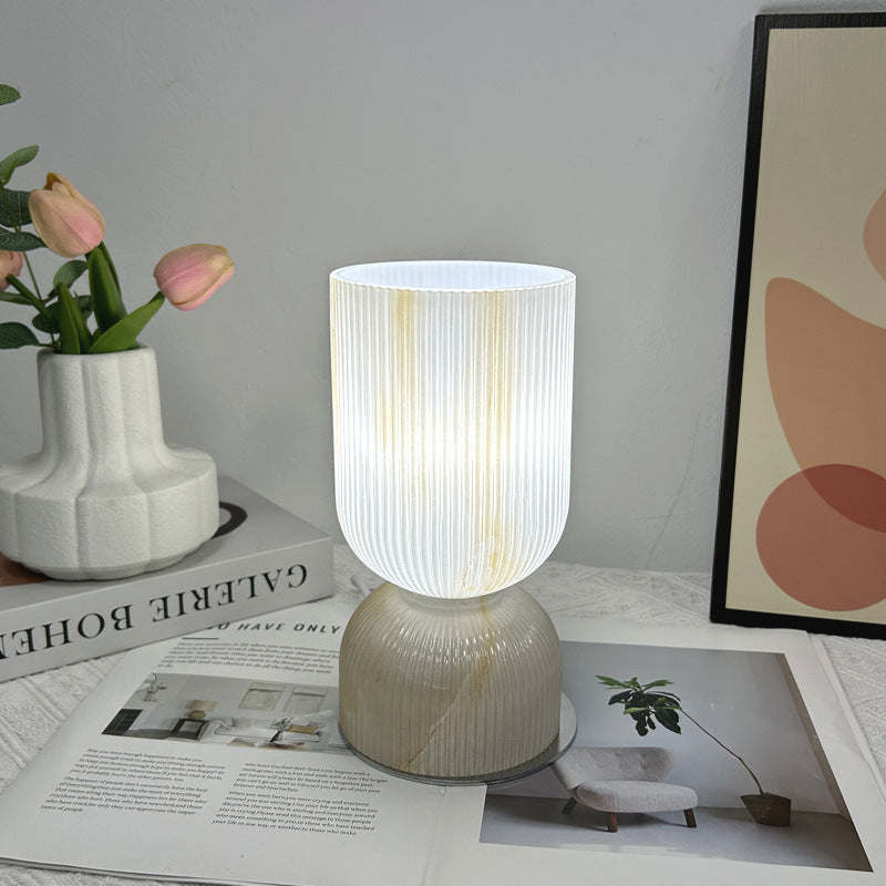 Lampe de table moderne minimaliste en verre cylindre avec entonnoir 1 lumière pour chambre 