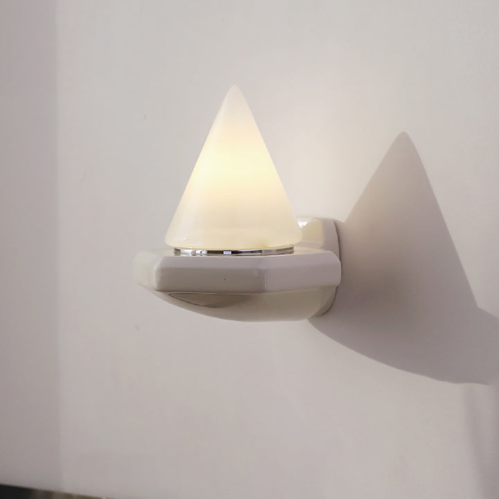 Traditional Vintage Conical Ceramic Glass Iron 1-Light Wall Sconce Lamp For Living Room