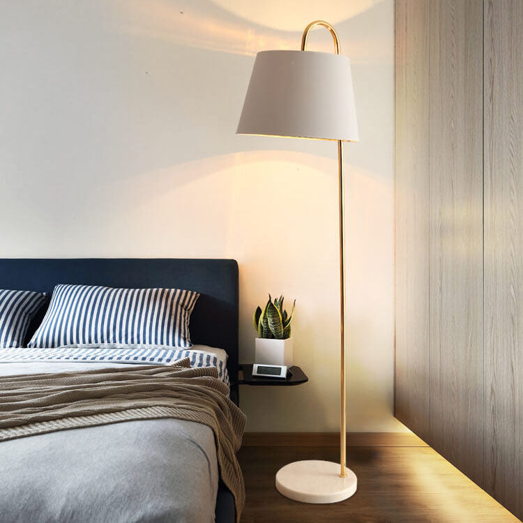 Nordic Modern Einfarbig Stoffschirm Marmor 1-Licht Stehende Stehlampe 