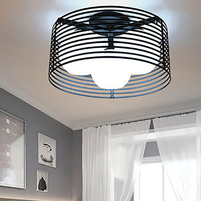 Zeitgenössische industrielle Eisenzylinder Milchglas Globe Shade 3-Licht Unterputz Deckenleuchte für Schlafzimmer 
